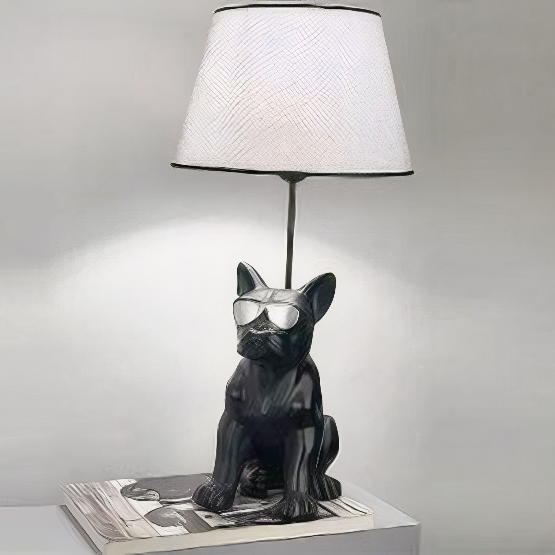 Modern Siyah Fransız Bulldog Figürlü Dekoratif Abajur