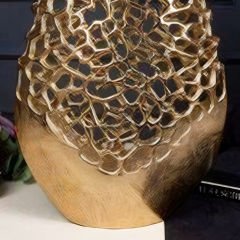 Gold Kabartma Desenli Metal Büyük Dekoratif Vazo