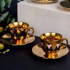 Renkli Desenli Gold Kaplama Asorti 4 Kişilik Kahve Fincan Takımı