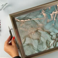 Mat Gold Çerçeveli Mavi Mermer Desenli Dekoratif Tepsi