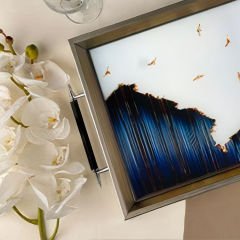 Mat Gold Çerçeveli Mavi Manzara Desenli Dekoratif Tepsi