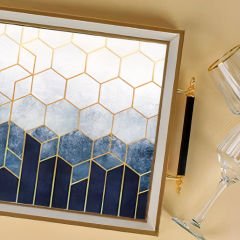 Gold Çerçeveli Geometrik Desenli Dekoratif Tepsi