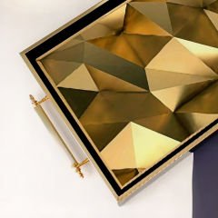 Siyah Detaylı Gold Üçgen Desenli Dekoratif Tepsi