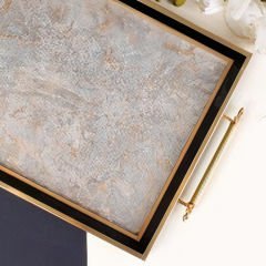 Gold Çerçeveli Kabartma Desenli Dekoratif Tepsi
