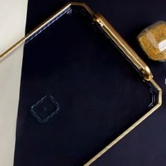 Gold Metal Çerçeveli Şeffaf Dekoratif Tepsi