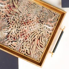 Gold Detaylı Ahşap Çerçeveli Sanatsal Desenli Dekoratif Tepsi