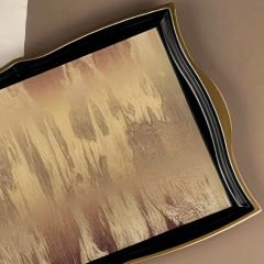 Gold Kenarlı Altın Doku Desenli Siyah Çerçeveli Dekoratif Tepsi