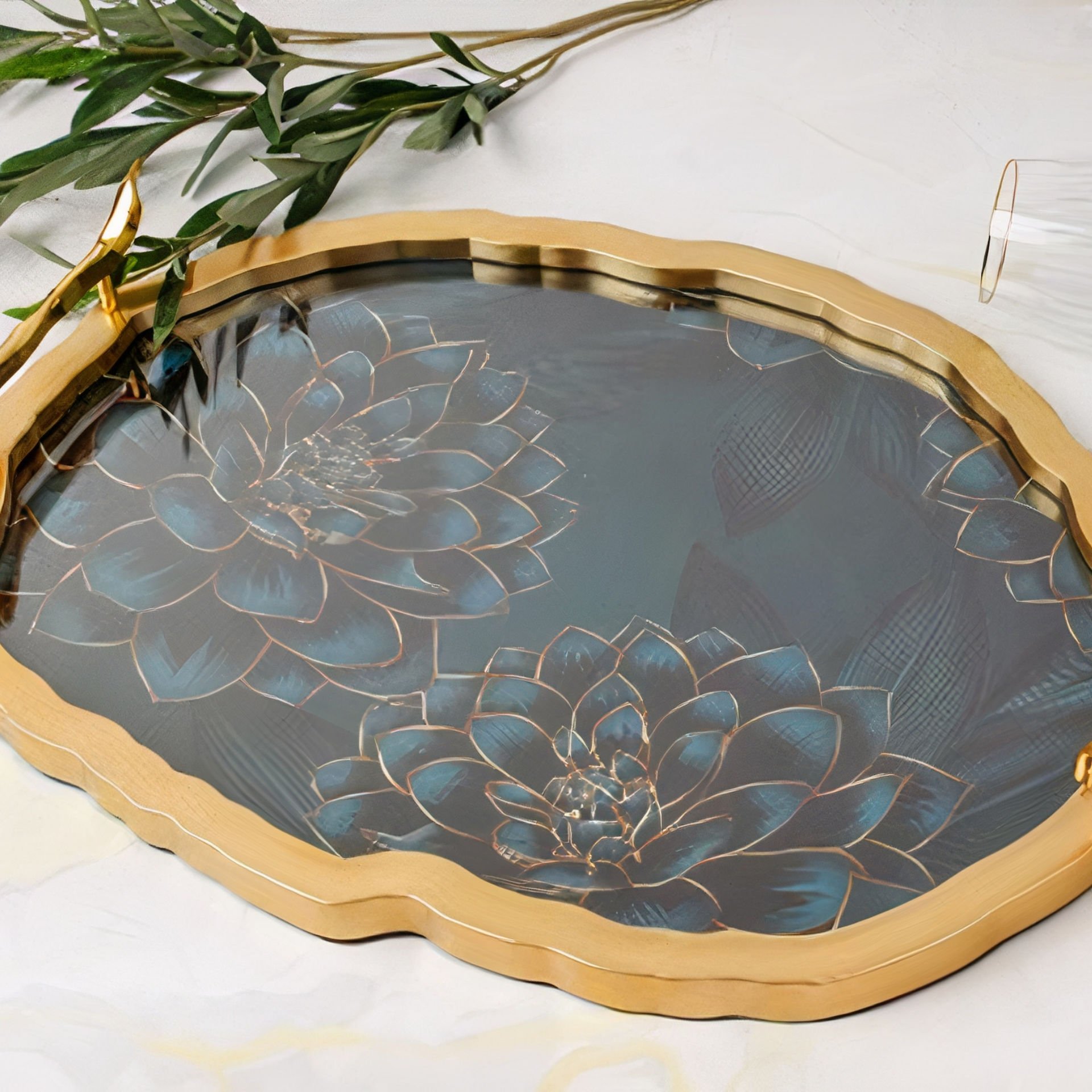 Gold Tasarım Kenarlı Çiçek Desenli Oval Dekoratif Tepsi
