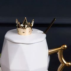 Gold Kral Taç Kapaklı Altın Kulplu Seramik Mug Kupa