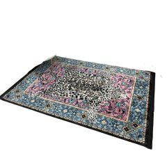 Leopar Desenli Pembe Modern Halı