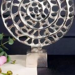 Gümüş Metal Spiral Motifli Dekoratif Obje