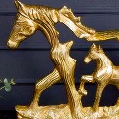 Gold At ve Tay Figürlü Dekoratif Obje