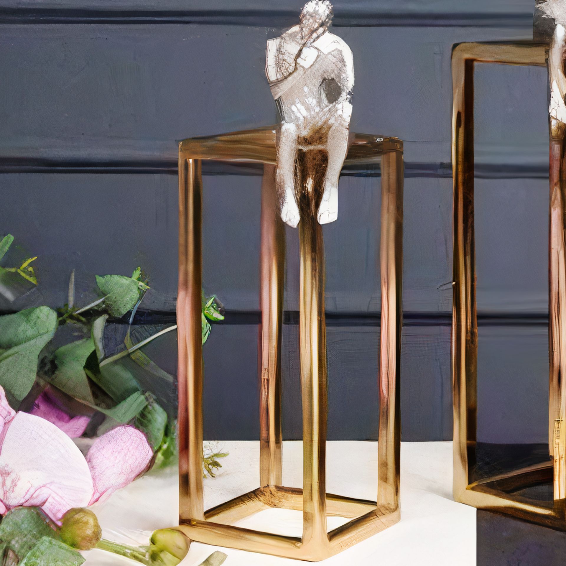 Gümüş İnsan Figürlü Gold Metal Dekoratif Obje