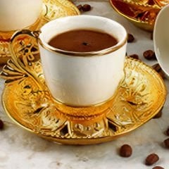 Altın Kaplama Desenli Beyaz 6 Kişilik Kahve Fincan Takımı