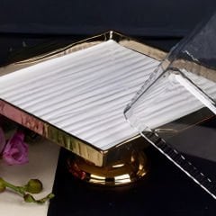Gold Ayaklı Şeffaf Kapaklı Sunum Tabağı