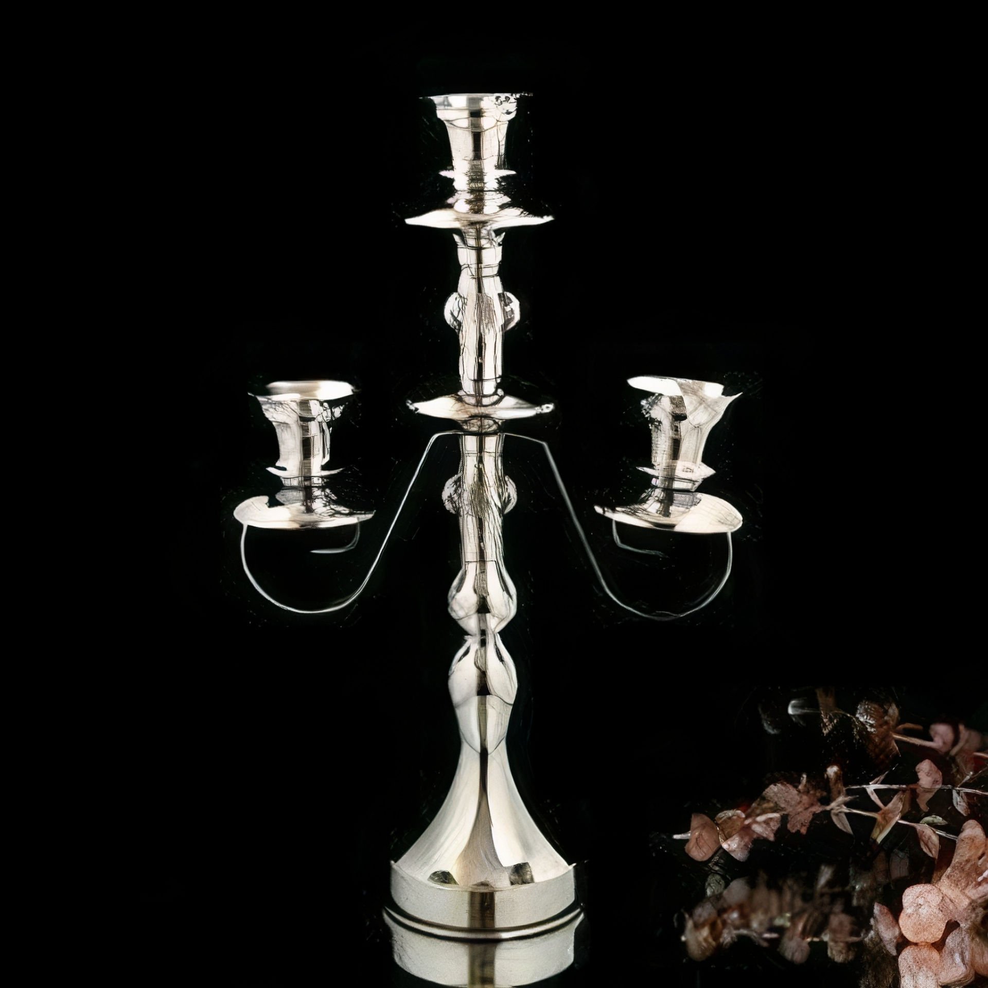 Gümüş Metal Üç Kollu Şamdan