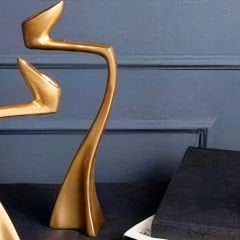 Gold Metal Kıvrımlı Büyük Şamdan