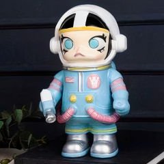 Mavi Astronot Figürlü Dekoratif Biblo