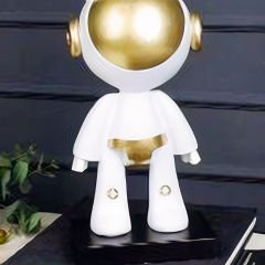 Gold Detaylı Beyaz Astronot Figürlü Biblo