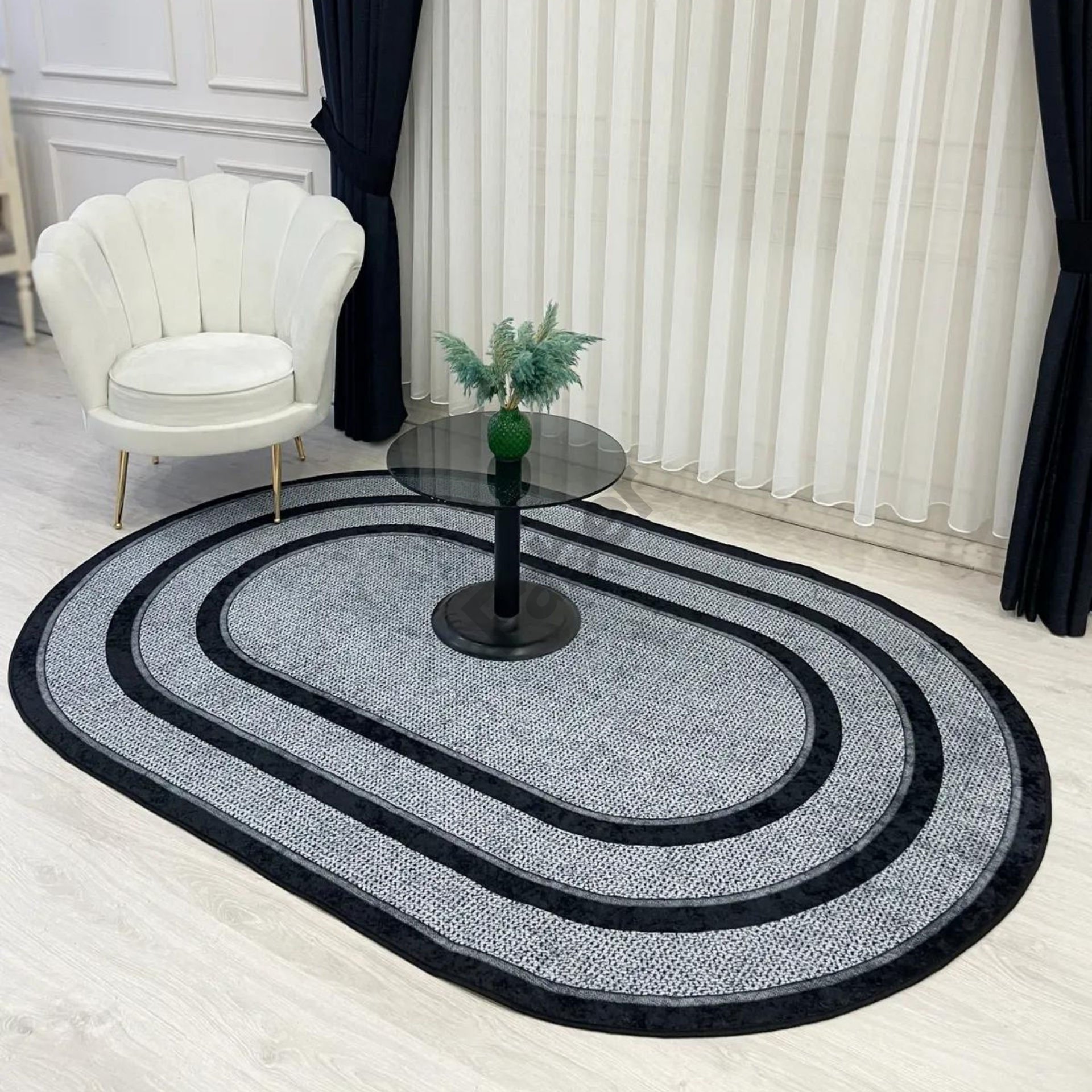 Oval Siyah Çizgili Gri Desenli Jüt Halı
