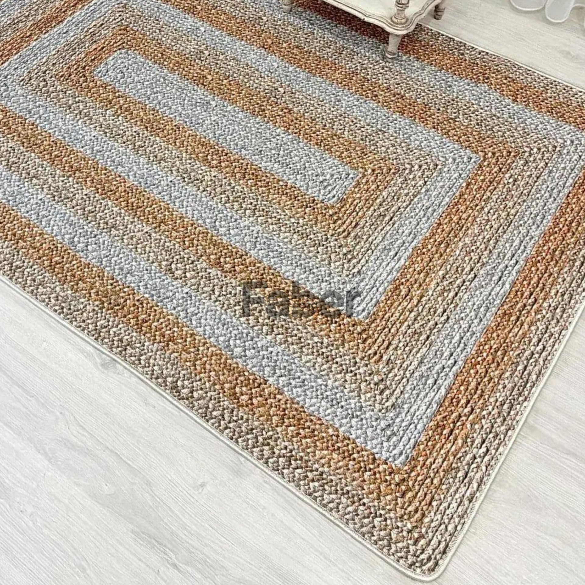 Renkli Şeritli Dekoratif Jüt Halı