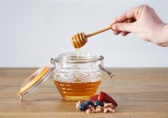 Kilner Ahşap Kepçeli Bal Kavanozu 400 ml