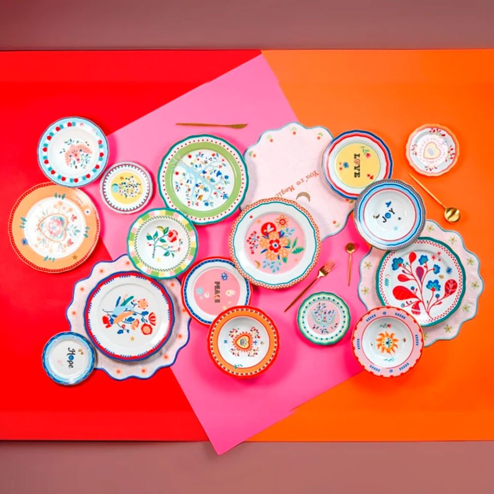 Baci Milano Mamma Mia Kalp Desenli Yemek Tabağı 28 cm