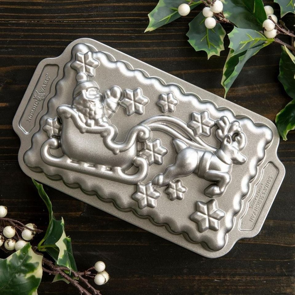 Nordicware Noel Baba´nın Kızağı Kek Kalıbı