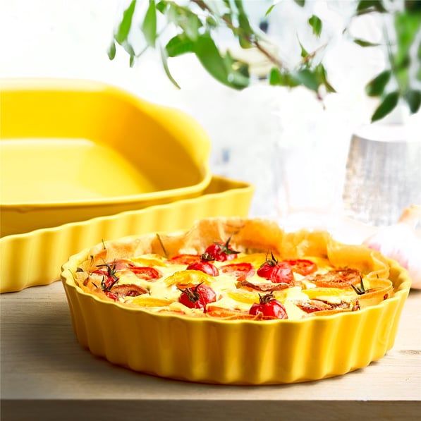 Emile Henry Tart-Börek-Flan Kabı 28 Cm Mat Sarı/Provence Yellow -906028