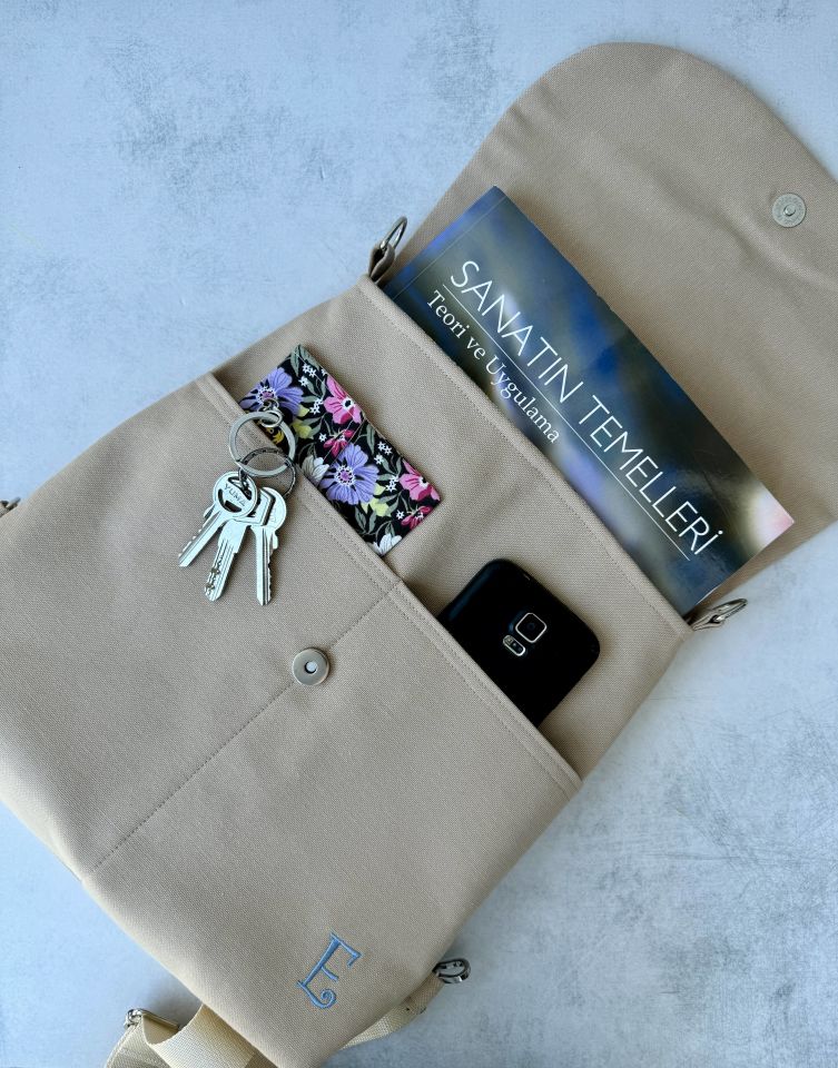 Krem Bisiklet Nakışlı Sırt Çantası