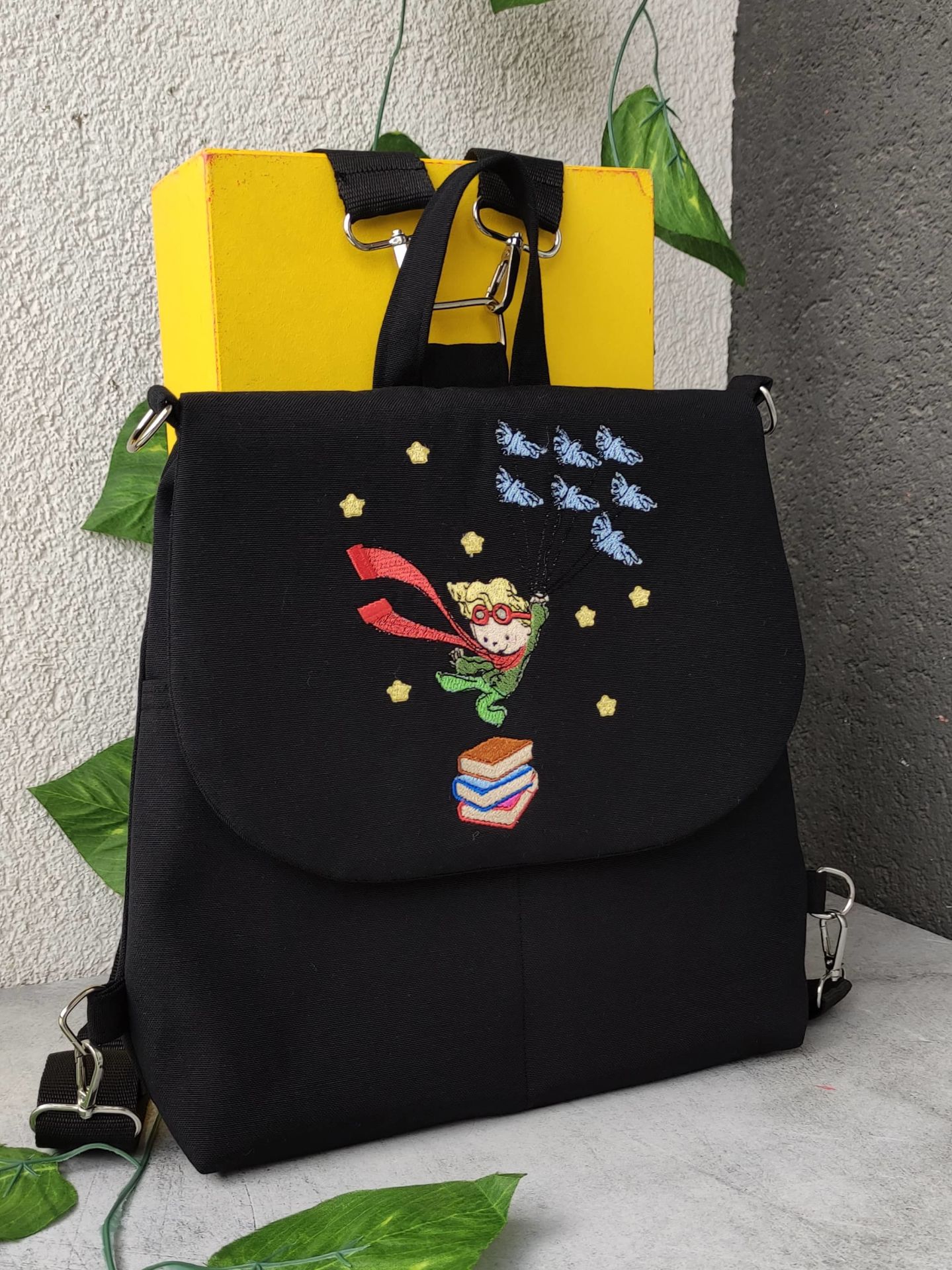 Siyah Küçük Prens Nakışlı Sırt Çantası