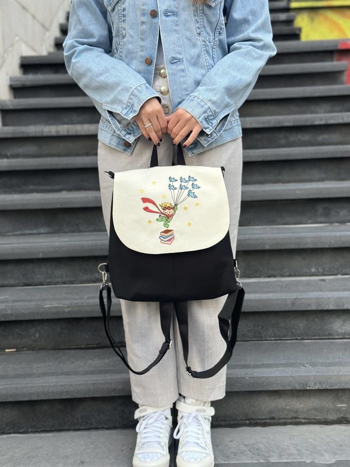 Siyah Küçük Prens Nakışlı Sırt Çantası