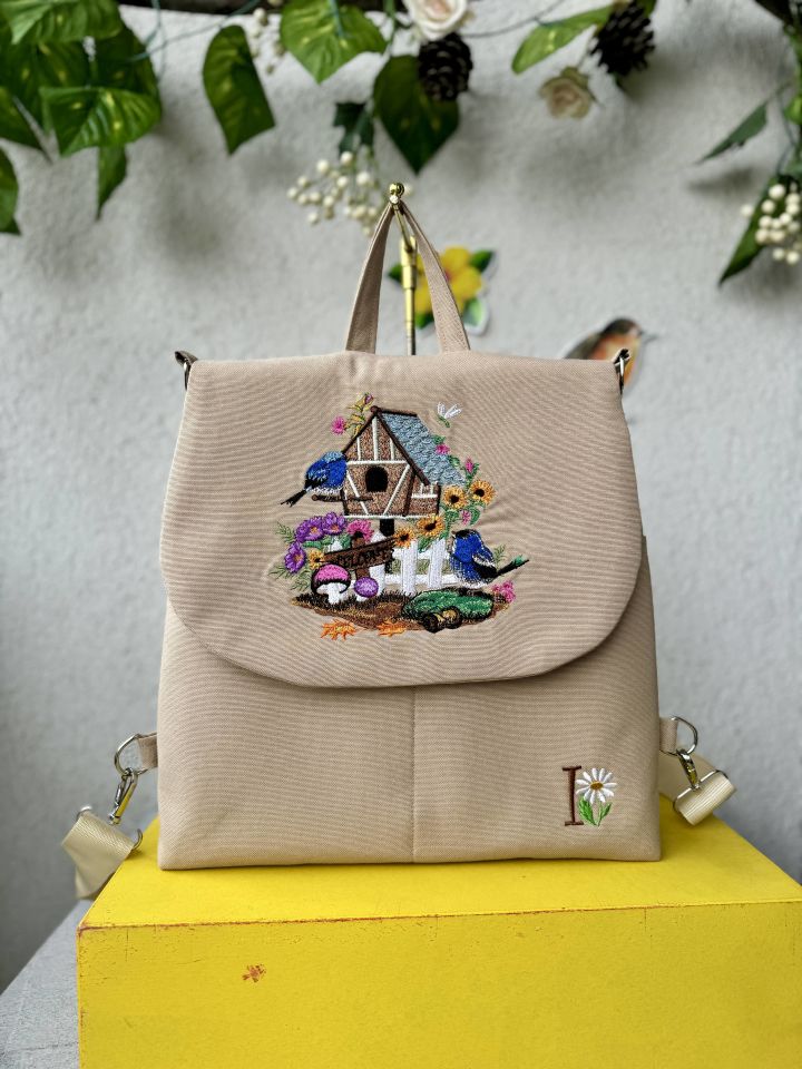 Krem Kuş Evi  Nakışlı Sırt Çantası