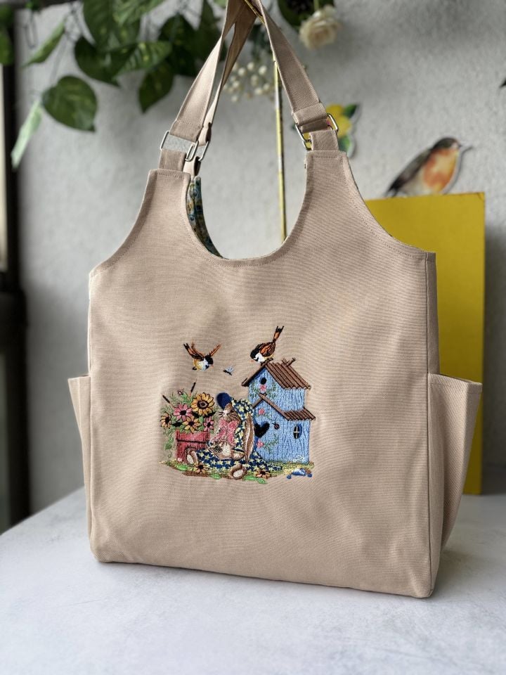 Krem Kuş Evi 2  Nakışlı Omuz Çantası