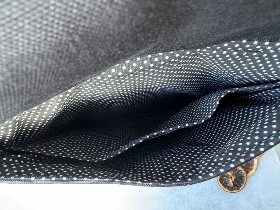 Siyah Vav Elif Kanaviçe İşlemeli Sırt Çantası