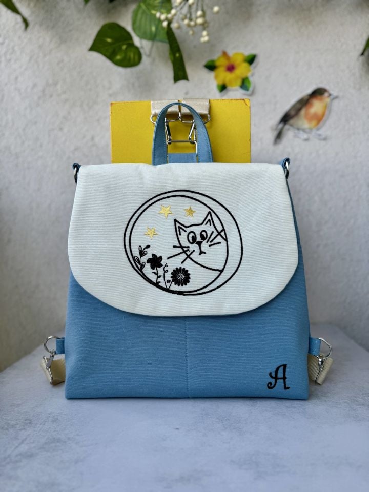 Mavi Kedi Nakışlı Sırt Çantası