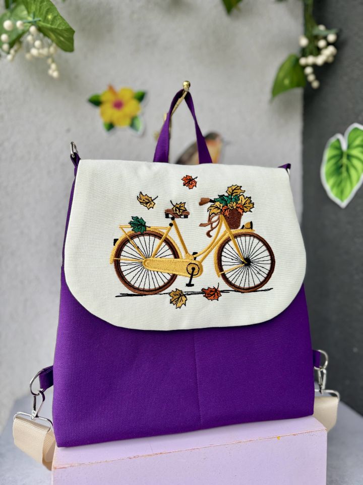 Mor Bisiklet Nakışlı Sırt Çantası