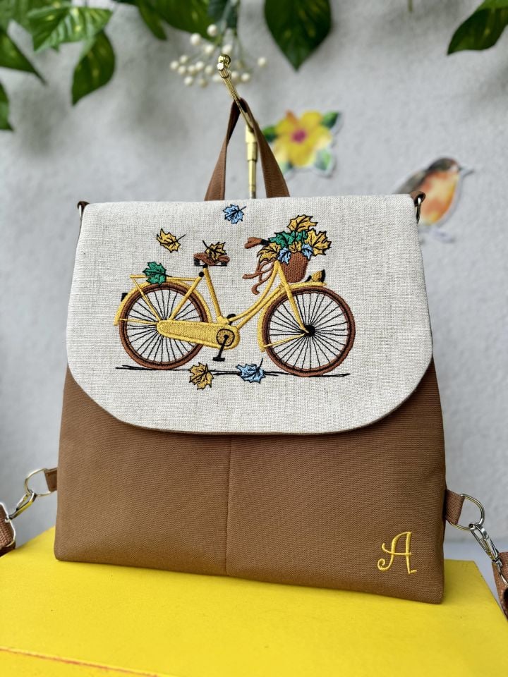 Kahverengi Bisiklet Nakışlı Sırt Çantası