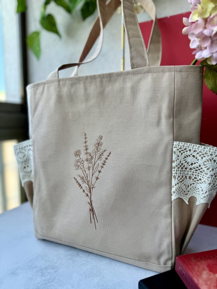 Krem Otantik Serisi Çiçekli Omuz Çantası