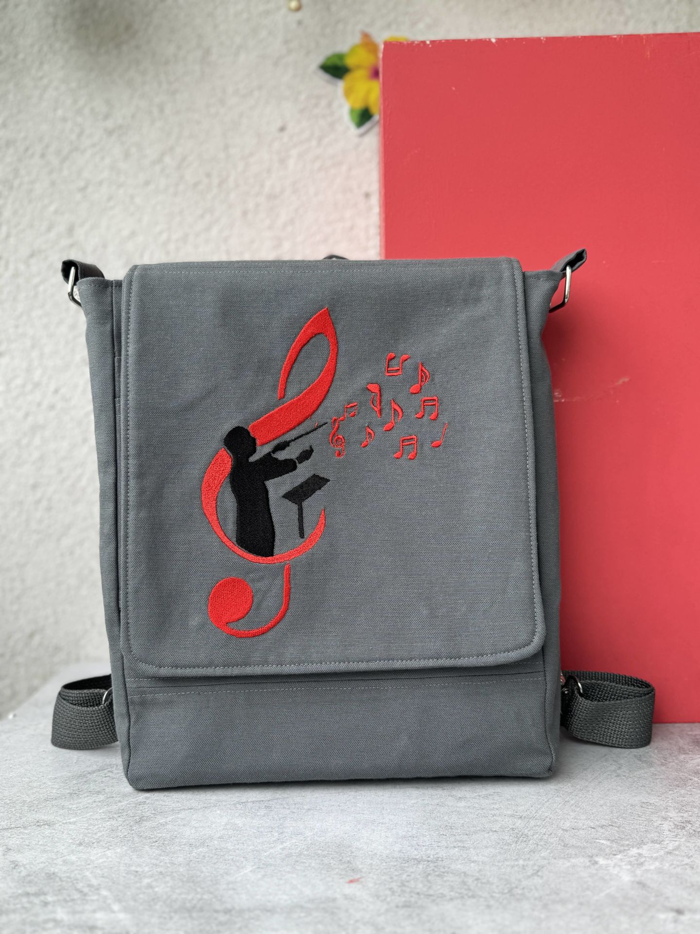 Antrasit Sol Anahtar Nakışlı 13 İnç Laptop Çantası