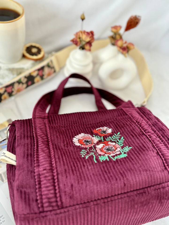 Bordo Fitilli Kadife Karanfil Nakışlı Omuz Çantası