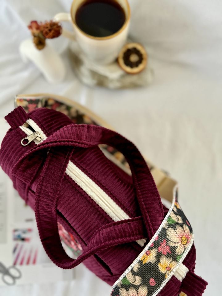 Bordo Fitilli Kadife Karanfil Nakışlı Omuz Çantası