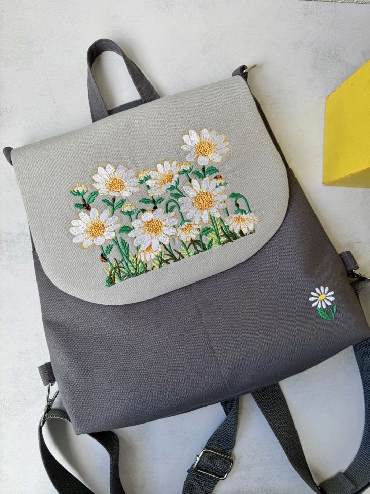 Antrasit Papatya Nakışlı Sırt Çantası