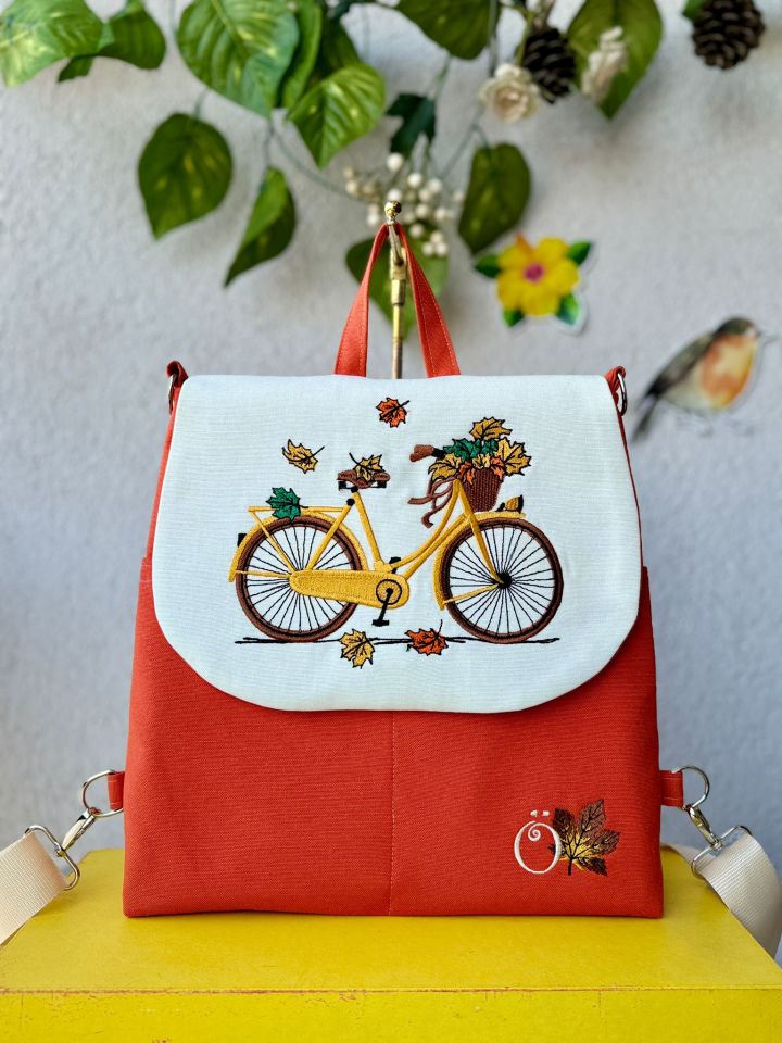 Turuncu Bisiklet Nakışlı Sırt Çantası