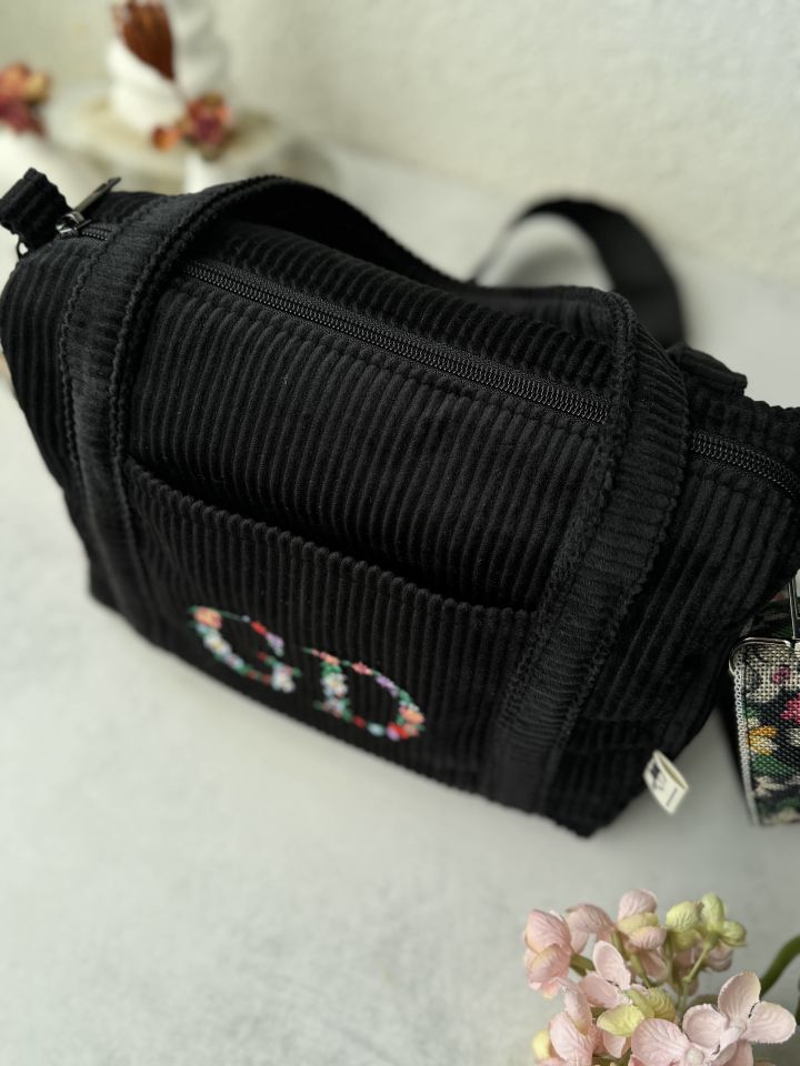 Zarafet Siyah Fitilli Kadife Monogam Yazılı Çanta