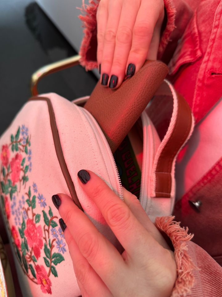 Rose Serisi Çapraz Çanta