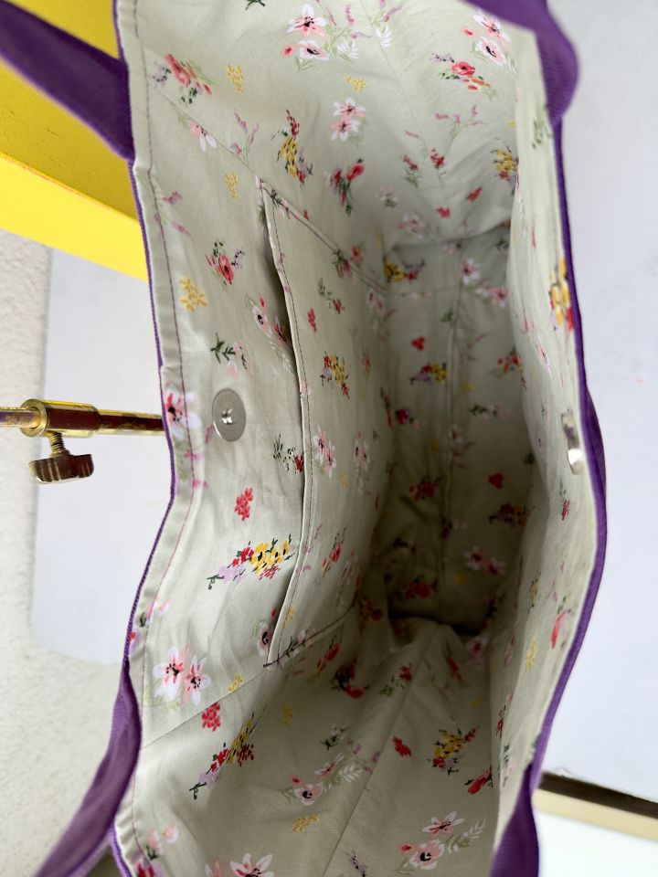 Mor Bisiklet Nakışlı Omuz Çantası