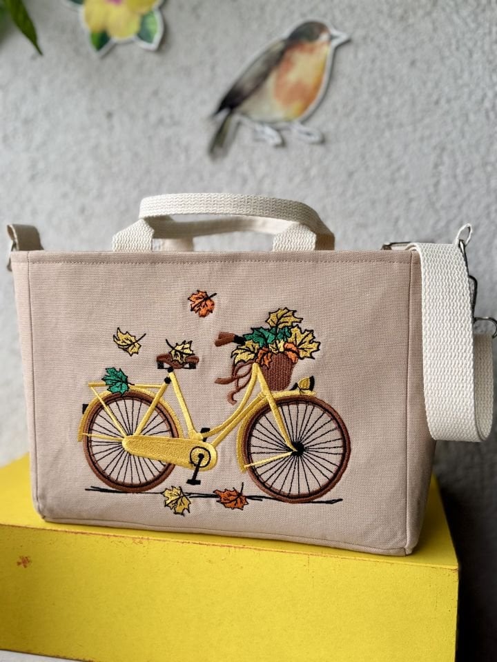 Krem Bisiklet Nakışlı Mini Omuz Çantası