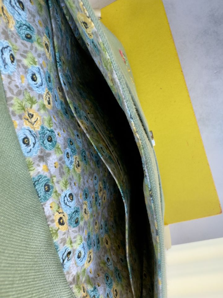 Su Yeşili Bisikletli Yaz Bahçesi Nakışlı Sırt Çantası