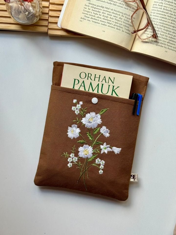Kitap Kılıfı